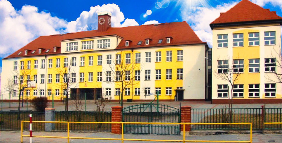 Zdjęcie budynku SP Człopa